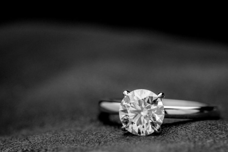 Pourquoi offrir une bague en diamant à votre femme ?