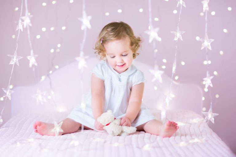 Les lits tipis pour les filles : une solution de rangement ludique et originale